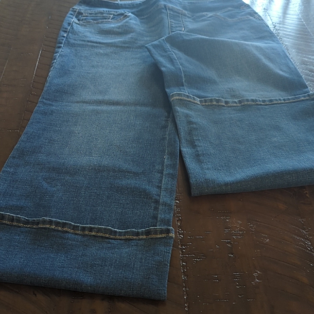 Denim Wide-Leg Jeans